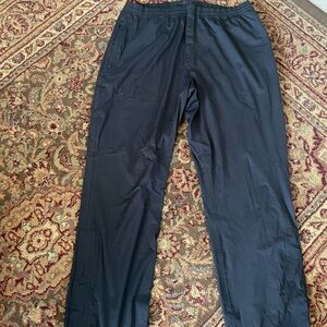Magellan Outdoors Mens Black Elastic Waist Drawstring Wind/Rain Pants